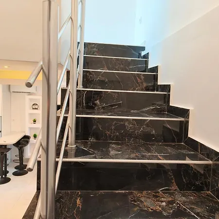 Villa Chrisella Crystal Szkála Rahoníu