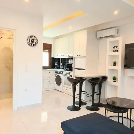 Chrisella Crystal Villa *