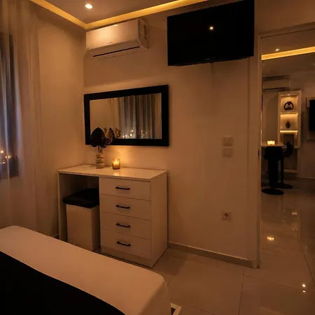 Chrisella Crystal Villa *