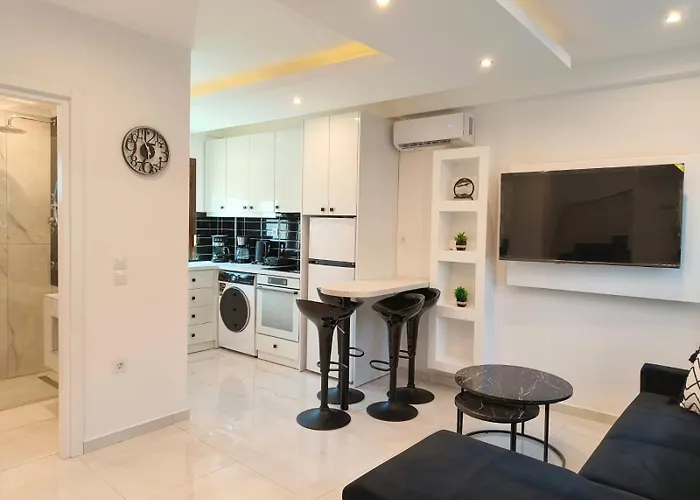 Chrisella Crystal * Skala Rachoni (Thasos)